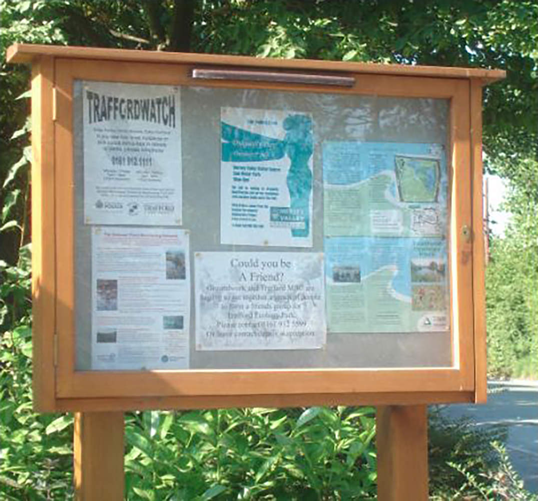 Wooden notice boards in Oak & Accoya